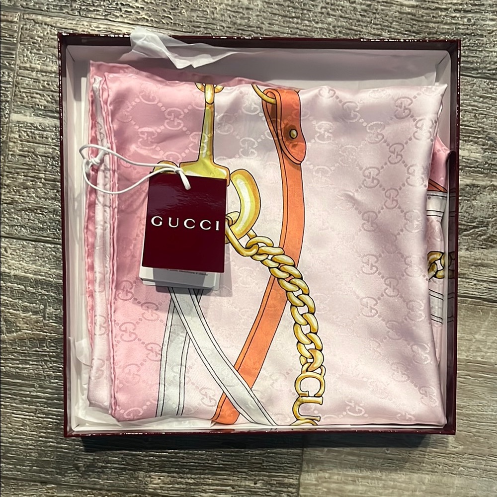 Gucci Pink and Gold Silk Scarf